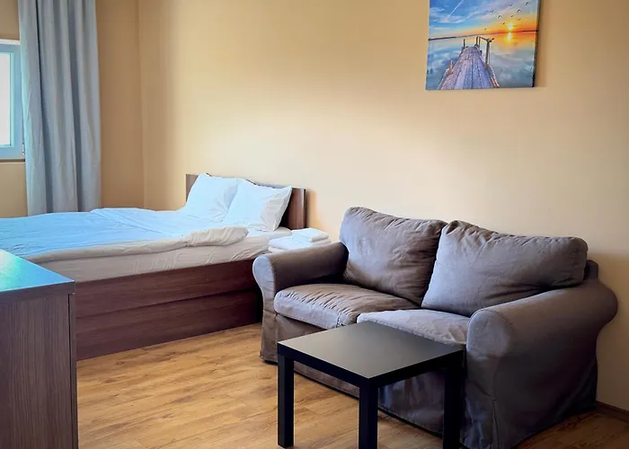 Airportstay Bg - Free Shuttle And Own Parking Aparthotel Sofia