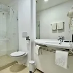 Ξενοδοχείο με διαμερίσματα Airportstay Bg - Free Shuttle And Own Parking