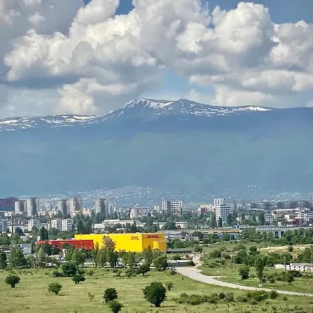 Airportstay Bg - Free Shuttle And Own Parking
