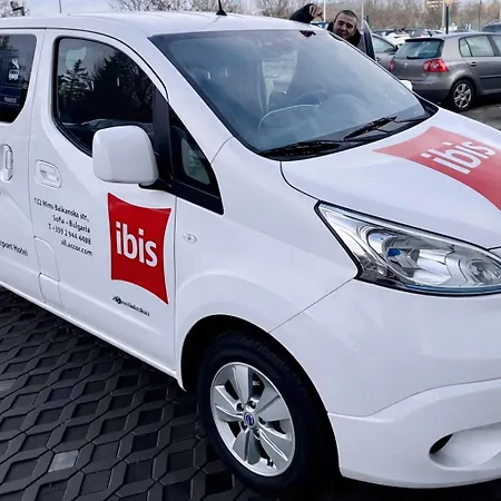 Airport Free Shuttle And Parking Appart hôtel Sofia