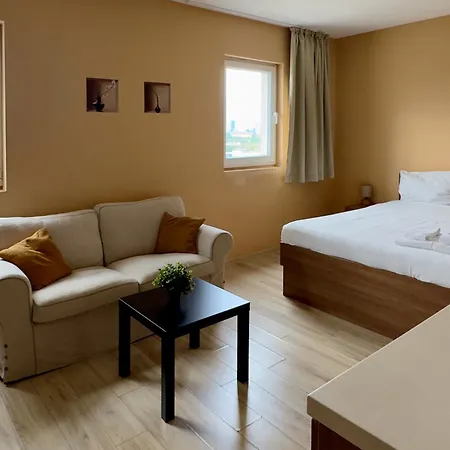 Airportstay Bg - Free Shuttle And Own Parking 3* Sofie